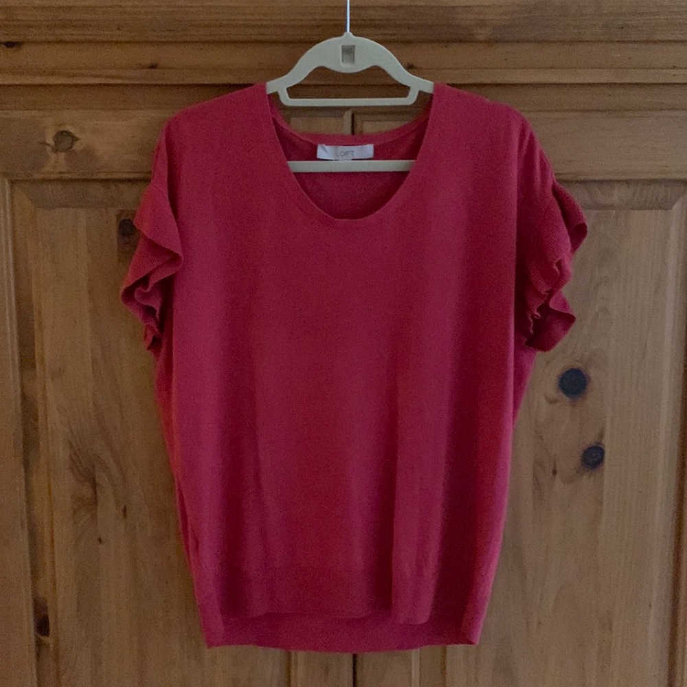 LOFT Short Sleeve Red Sweater w Ruffle Sleeves, Sz M